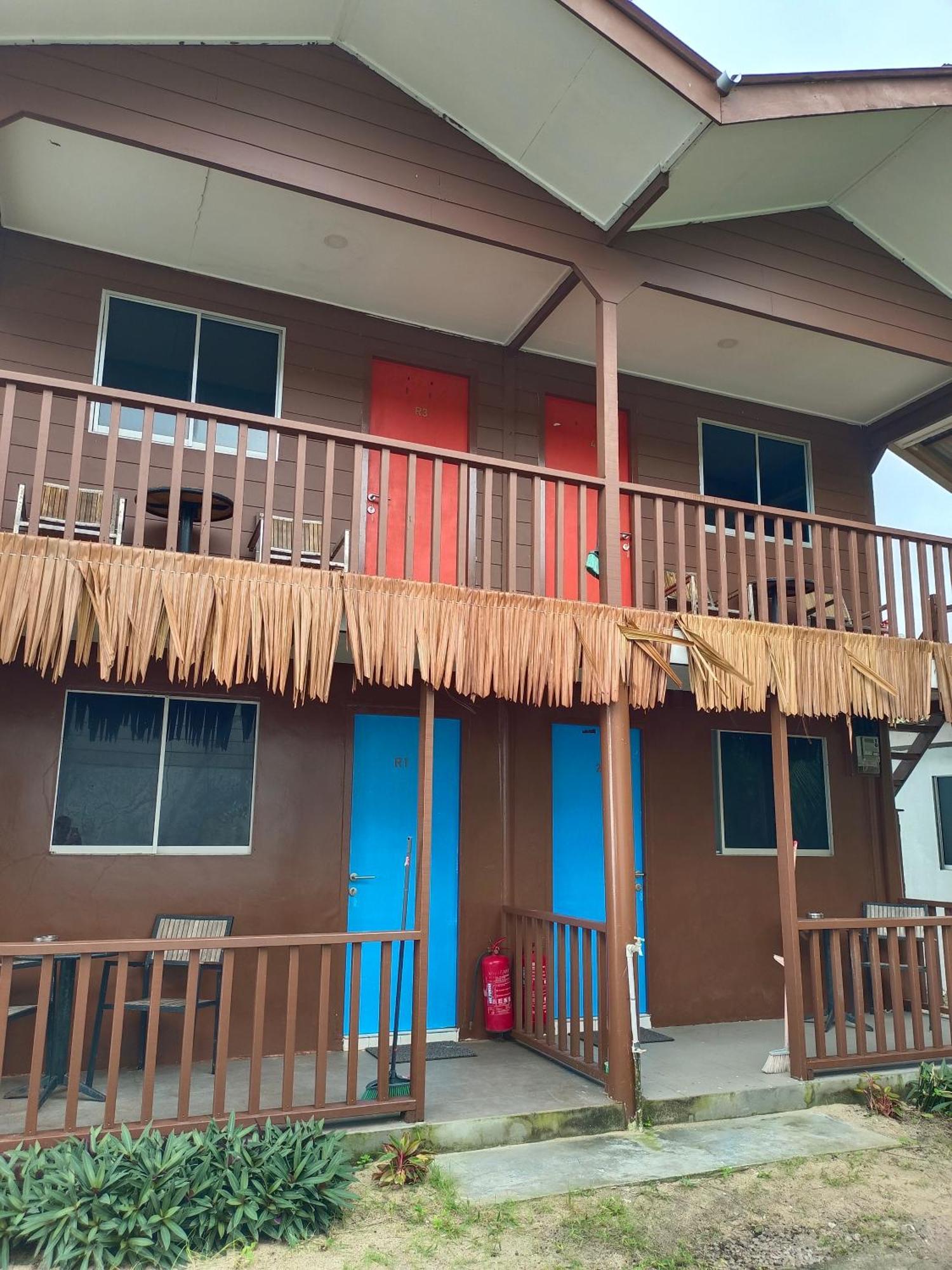 Tiongman Scubadive & Lodge Kampong Juara Exterior foto